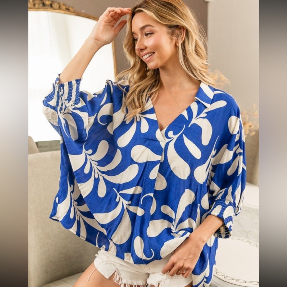 BIBI Printed Plunge Neckline Loose Fit Top, Small
